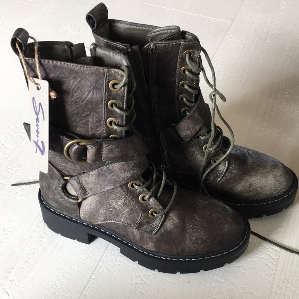 Cardi B Combat boots. No box.